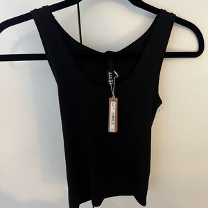 SKIMS Black Fitted Sleeveless Tank Top